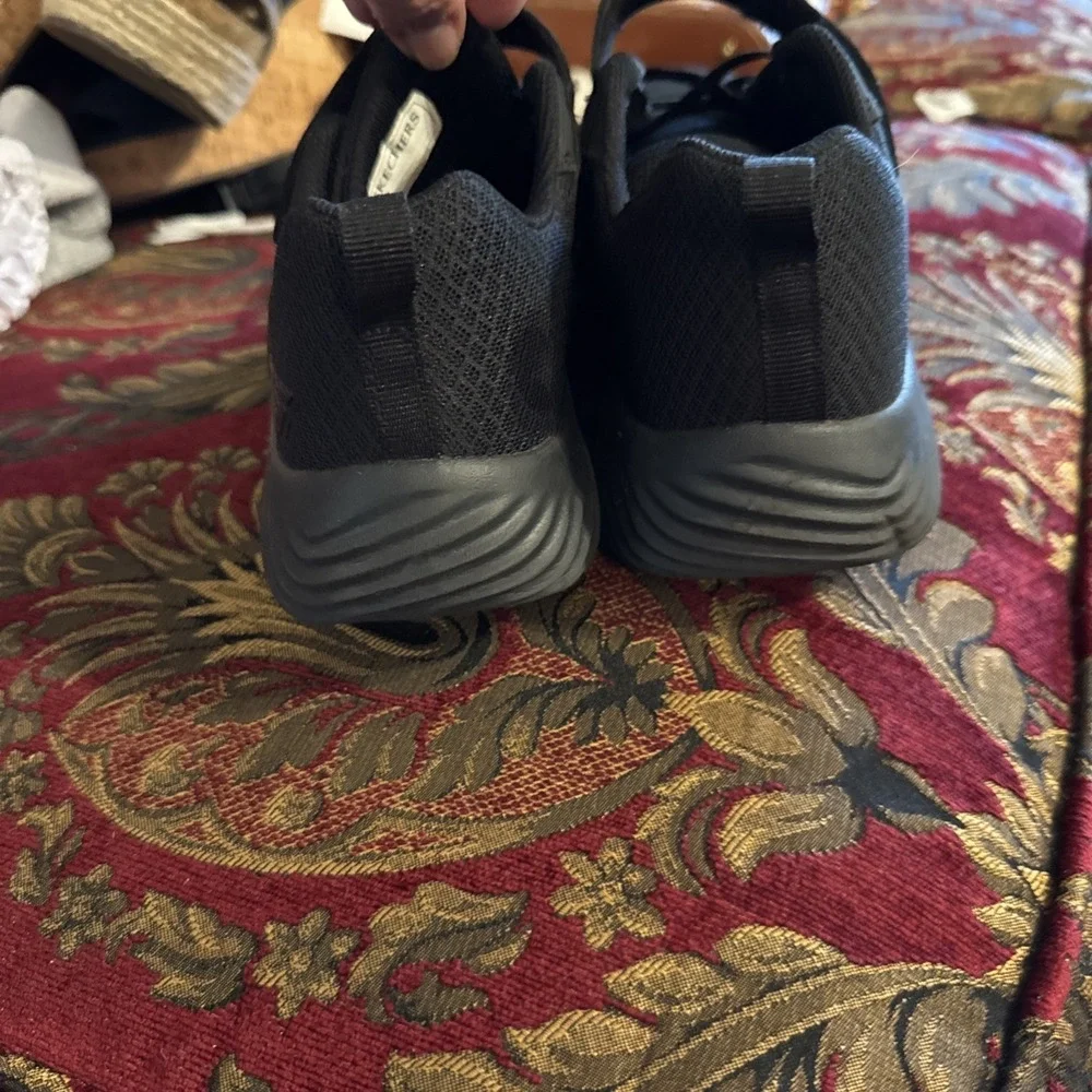 Skechers men wide